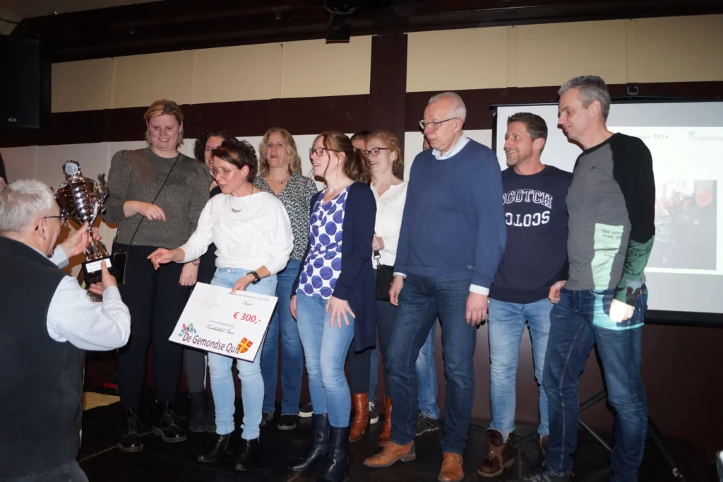 Kwis’t wint voor de 2e keer de Gemondse Quiz van 2024