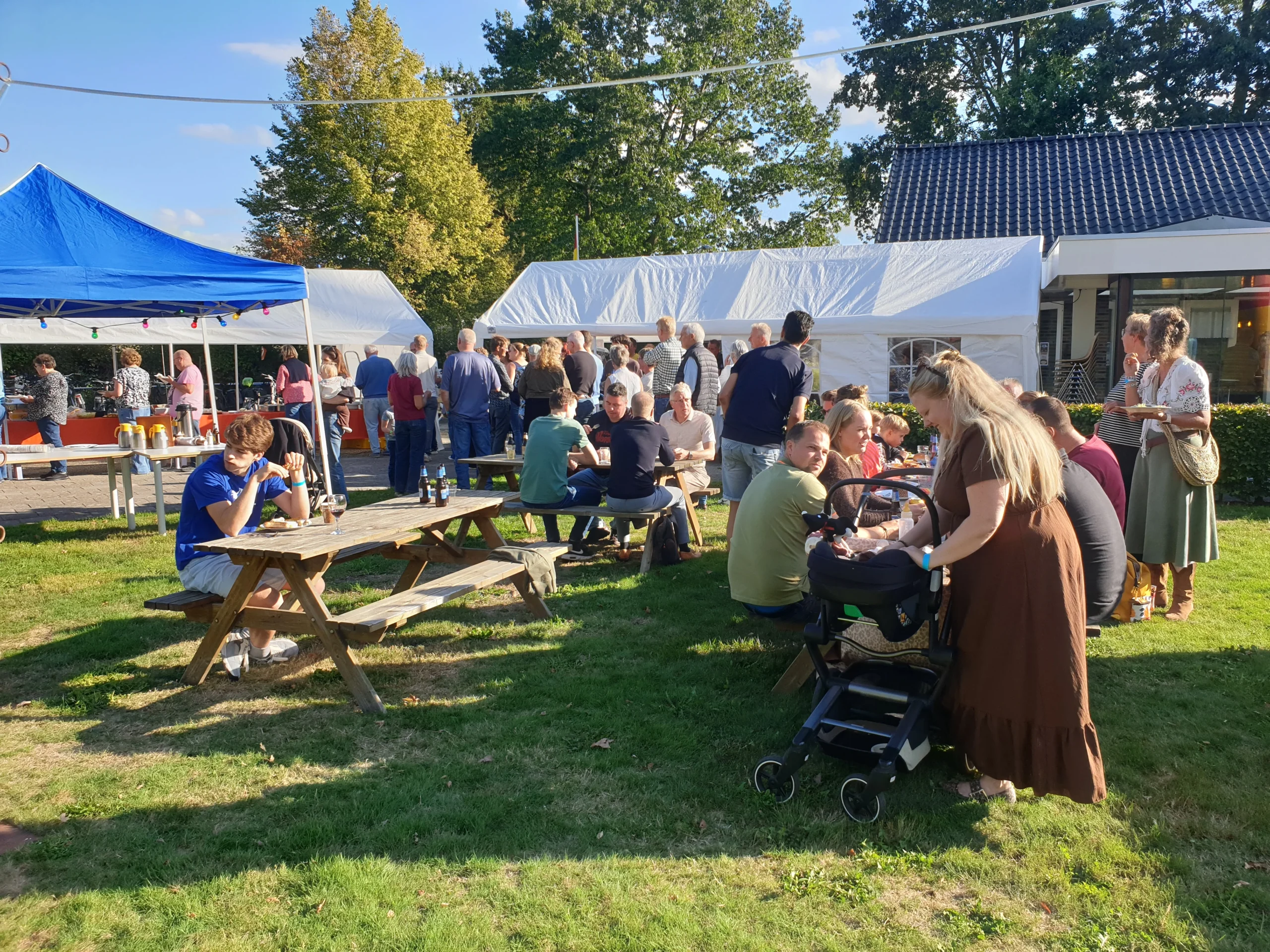 De eerste Dorpsbarbecue was een grandioos succes - 1846