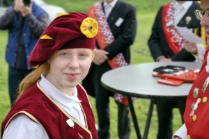 Nina van der Schoot Brabants kampioen kruisboogschieten Jeugd
